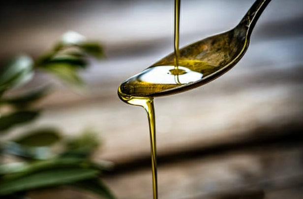 Should You Include Oils and Butters in Your Hair Routine?